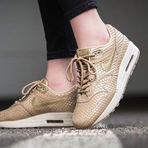 gold nike airmax 1 with scales